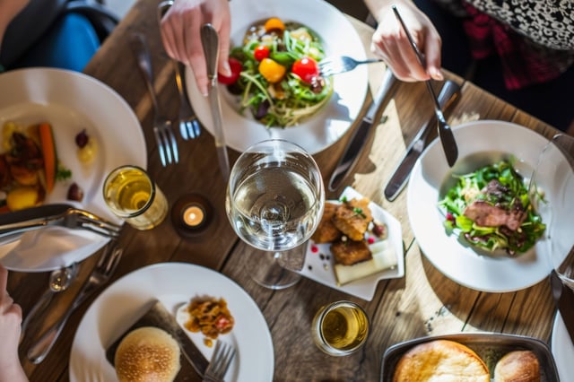 Do Not Expect Fast Service In Restaurants Do Not Expect Fast Service In Restaurants