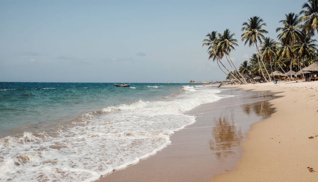 Doral&eacute; and Khor Ambado Beach, Djibouti